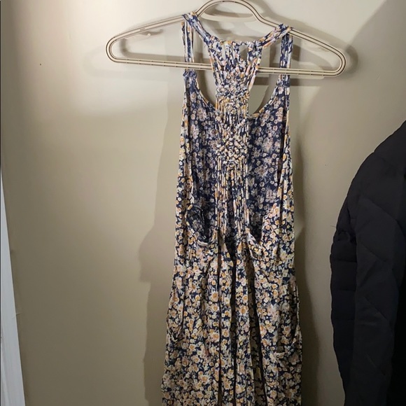 Sun dress with open back - Picture 2 of 2